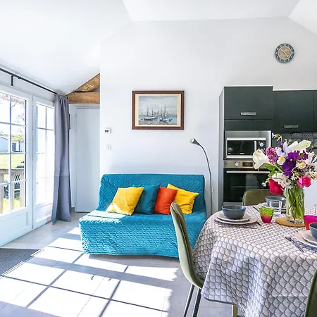 Les De Chateau Trompette Daire