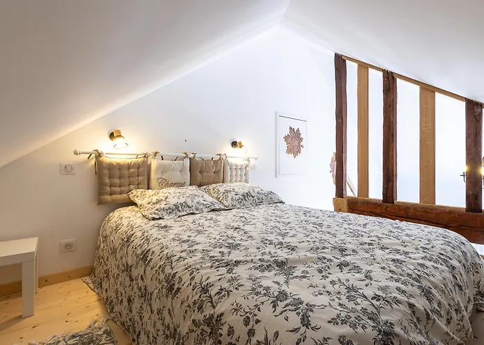 Les De Chateau Trompette 아파트 *